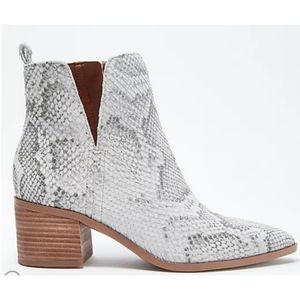 FRANCO SARTO SNEAK SKIN PRINT Boots NWOT size 10M